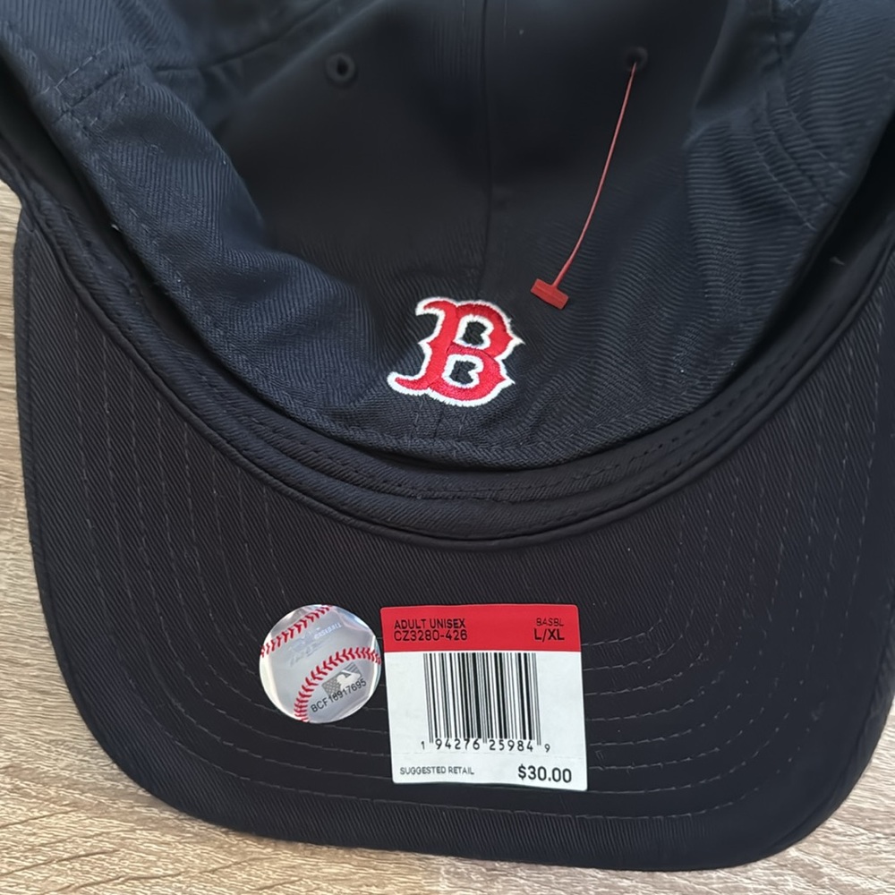 Hat - Picture 3 of 3